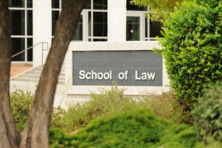 Top 10 Best Law Schools in Dubai in 2025