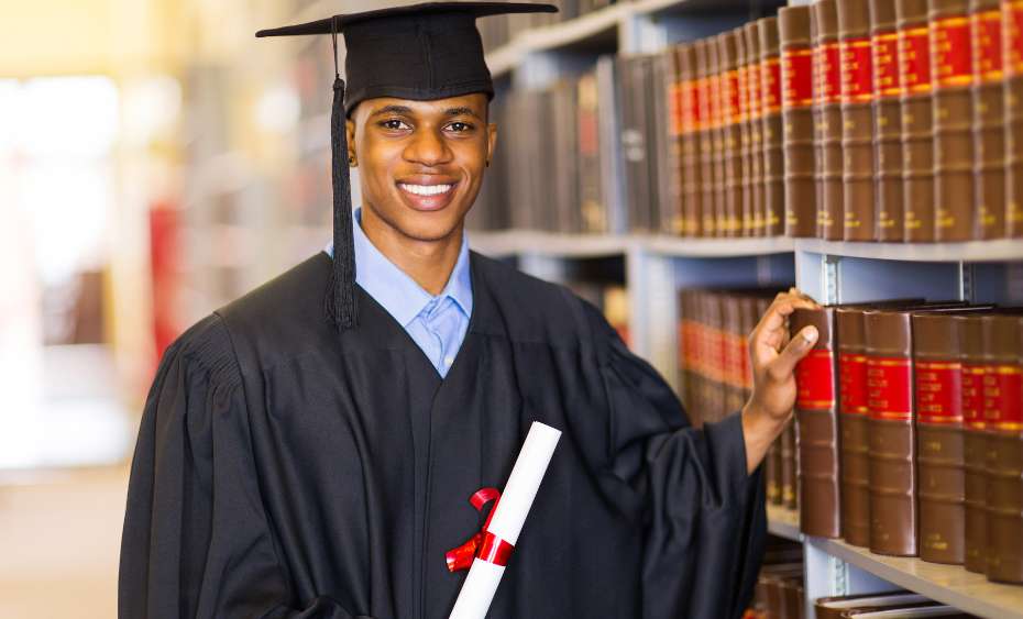 Top 5 Ways to pick the Best University in Saudi Arabia for LLM