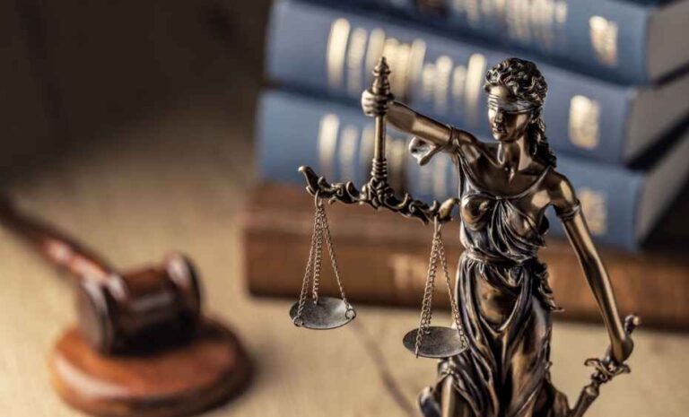 Universities in Kuwait for Criminal Paralegal Studies